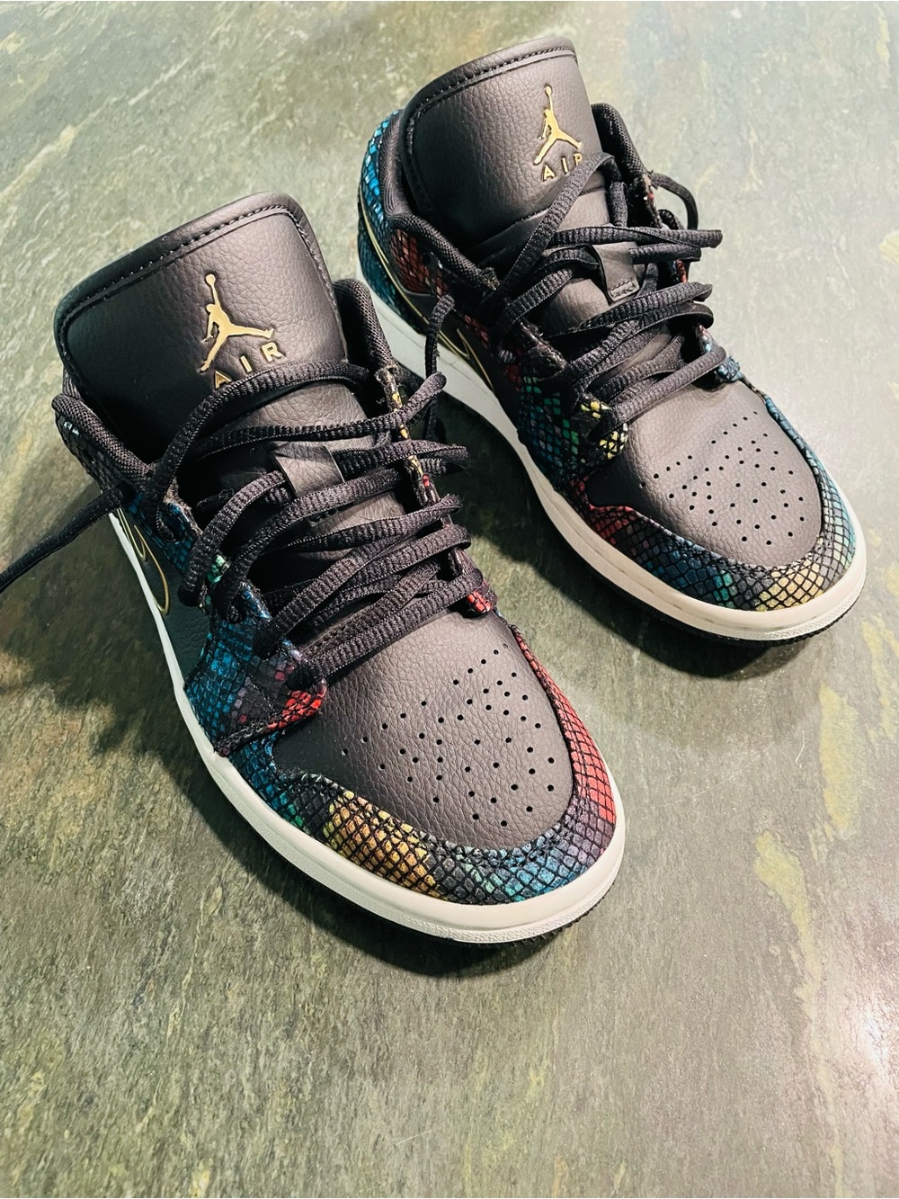 Jordan Low-Top Sneakers - Black with Multicolor Snakeskin